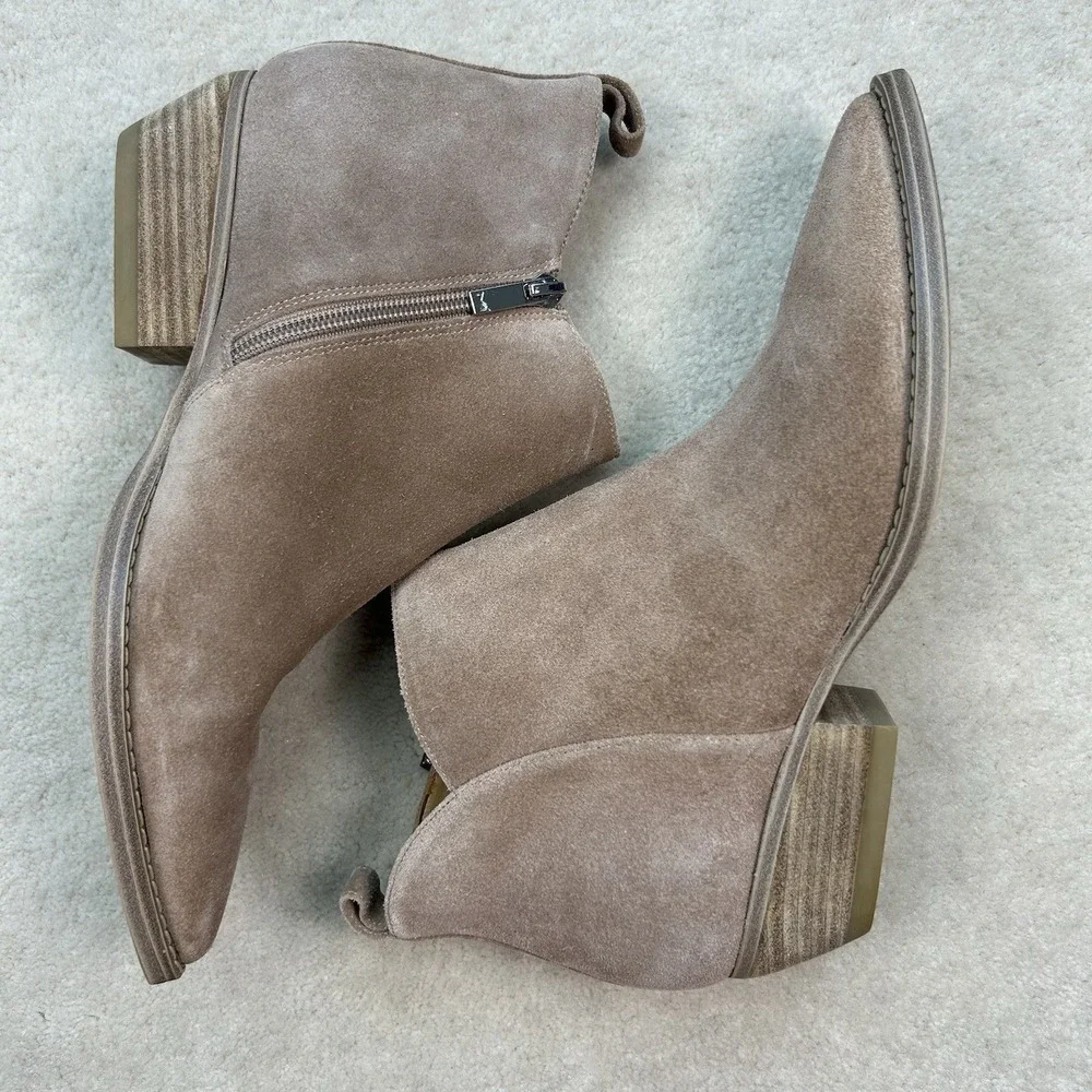Marc Fisher Suede Pointy Toe Chelsea Bootie Ankle Beige 7.5